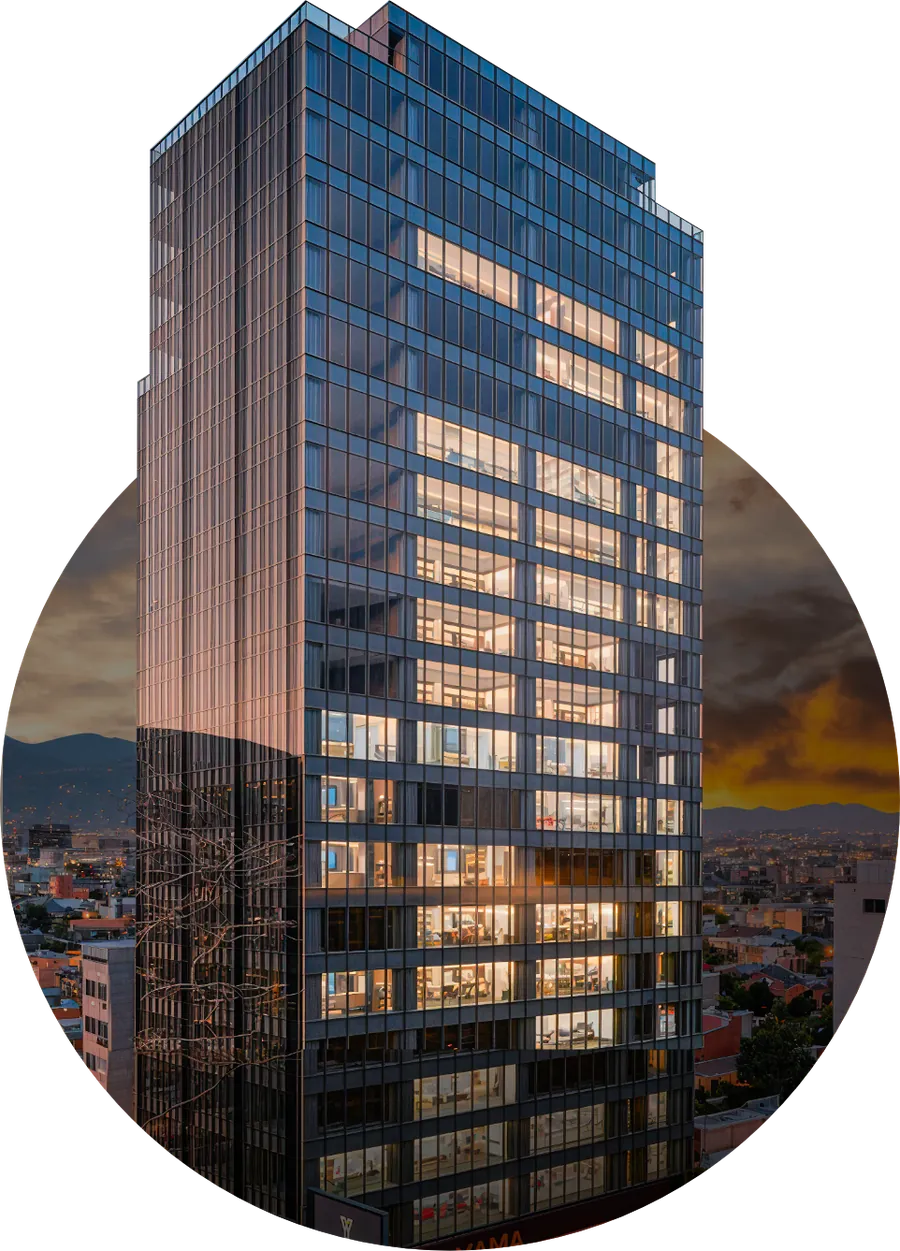 Torre YAMA Pedregal 3333 al atardecer